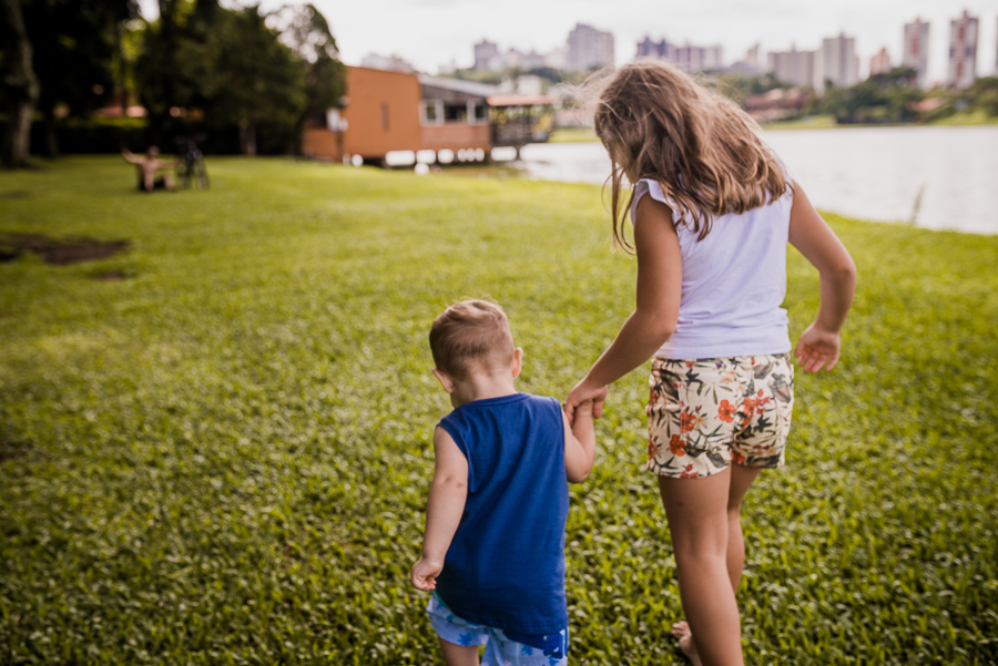 fotografia de família, fotografia Curitiba, FotografoCuritiba, ensaio fotográfico, fotografia lifestyle, fotografia documental, ensaio fotográfico Curitiba, fotografia documental de família, crianças brincando