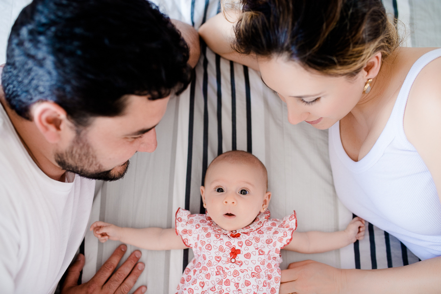 fotografiadocumentaldefamilia, fotografiadefamília, fotografodefamilia, fotografoemcuritiba, fotografocuritiba, lifestylephotography, fotografialifestyle, babysession, retratodefamilia, ensaioemcasa , fotofamilia, ensaioNewborn, documentalNewborn