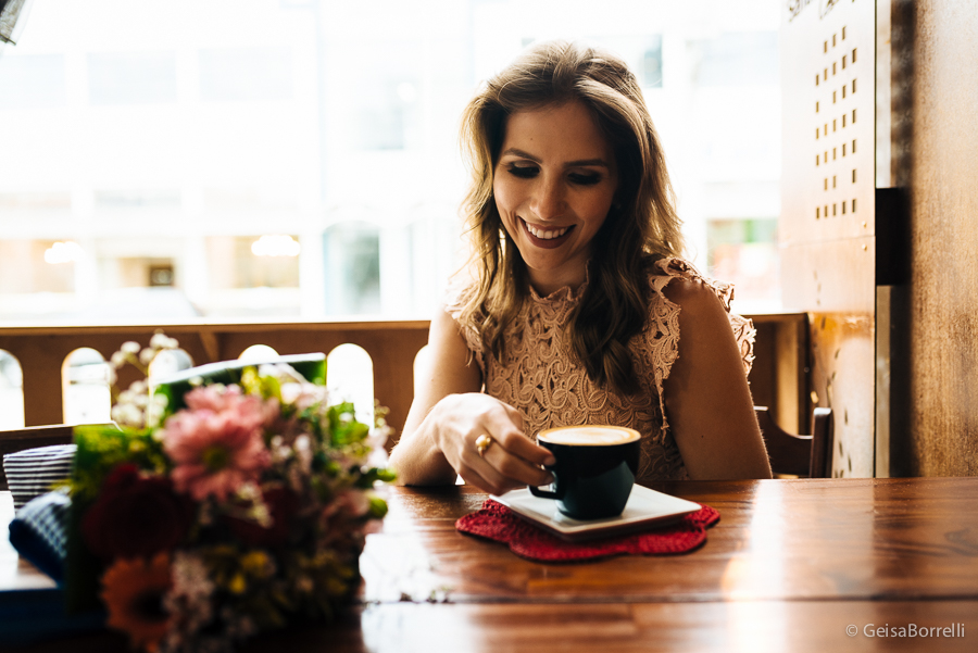 ensaio urbano, ensaio fotográfico externo, ensaio feminino, fotografia, curitiba, campo largo, ensaio feminino Curitiba,  ensaio fotográfico urbano, ensaio fotográfico feminino, fotografia documental