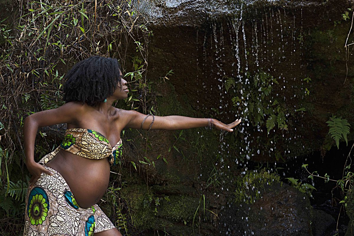 Ensaio feminino BH, ensaio fotográfico BH, ensaio lindo de gestante BH, gestante BH, beleza negra BH, mulher preta BH, beleza preta BH, beleza da mulher preta BH, black power, fotografo BH, ensaio fotográfico beleza negra, preta linda BH, negra linda BH