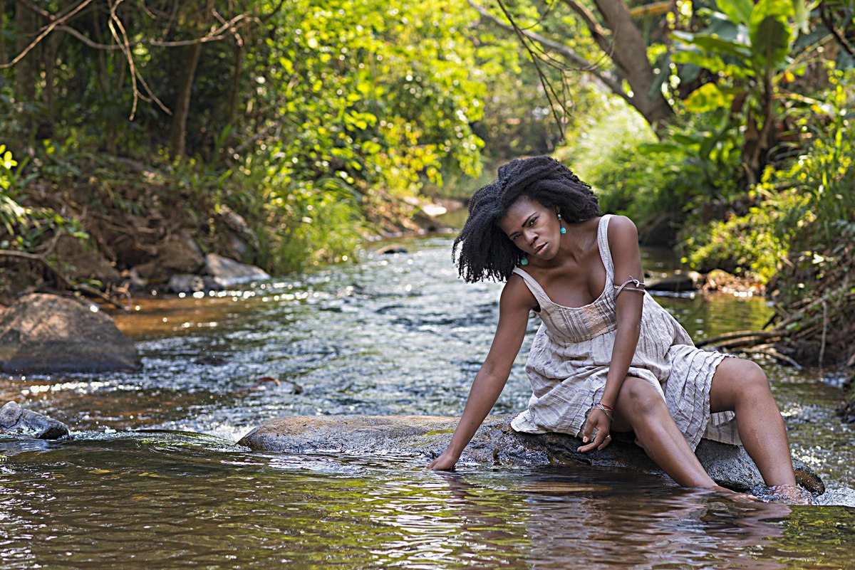 Ensaio feminino BH, ensaio fotográfico BH, ensaio lindo de gestante BH, gestante BH, beleza negra BH, mulher preta BH, beleza preta BH, beleza da mulher preta BH, black power, fotografo BH, ensaio fotográfico beleza negra, preta linda BH, negra linda BH
