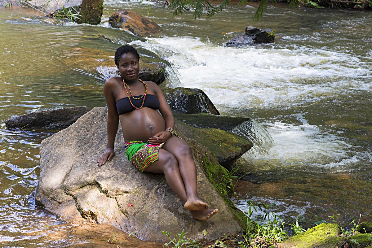 Ensaio feminino BH, ensaio fotográfico BH, ensaio lindo de gestante BH, gestante BH, beleza negra BH, mulher preta BH, beleza preta BH, beleza da mulher preta BH, black power, fotografo BH, ensaio fotográfico beleza negra, preta linda BH, negra linda BH