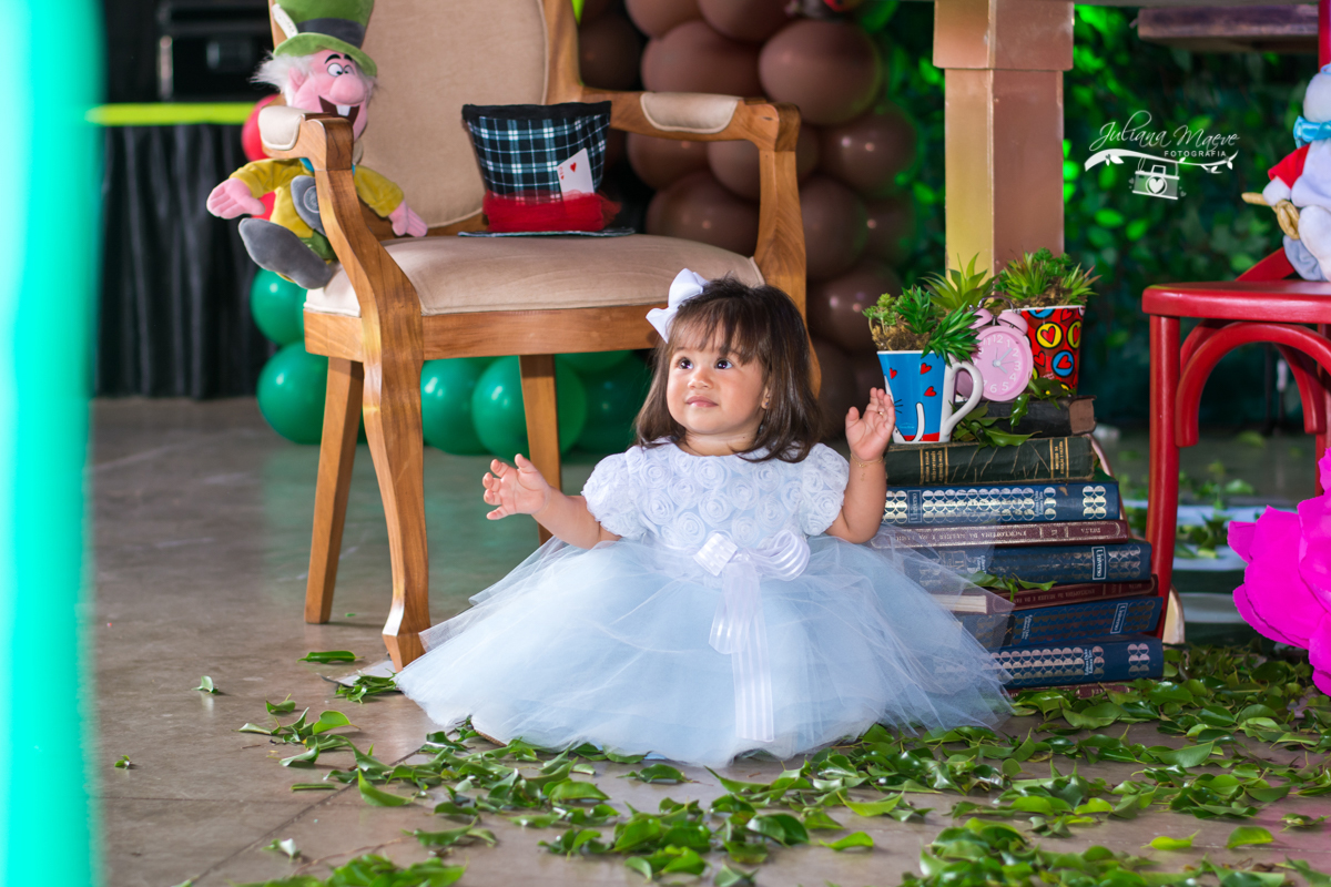 Juliana Maeve, Juliana Maeve Fotografia, Aniversario Infantil Ouro preto, Fotografa crianças ouro preto, Fotografa crianças mariana, festa alice no pais das maravilhas