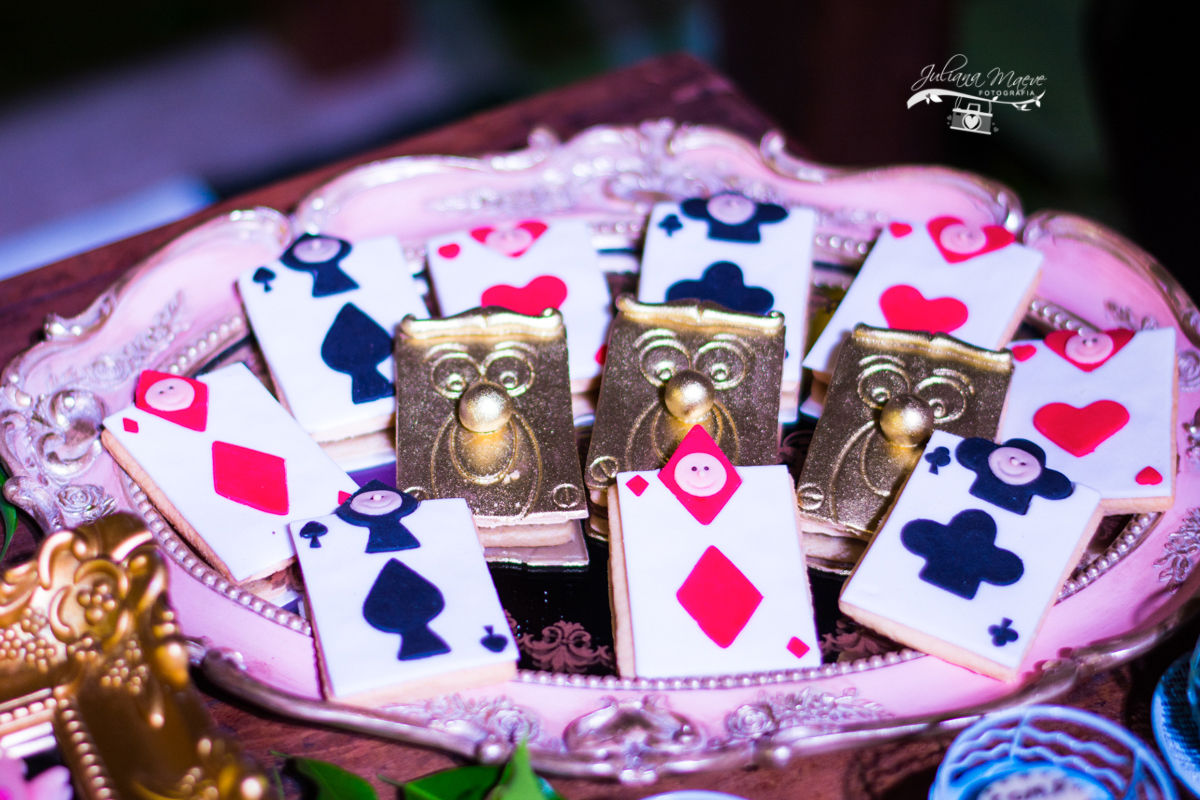 Juliana Maeve, Juliana Maeve Fotografia, Aniversario Infantil Ouro preto, Fotografa crianças ouro preto, Fotografa crianças mariana, festa alice no pais das maravilhas