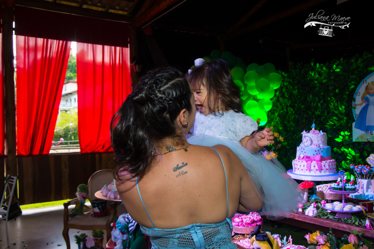 Juliana Maeve, Juliana Maeve Fotografia, Aniversario Infantil Ouro preto, Fotografa crianças ouro preto, Fotografa crianças mariana, festa alice no pais das maravilhas