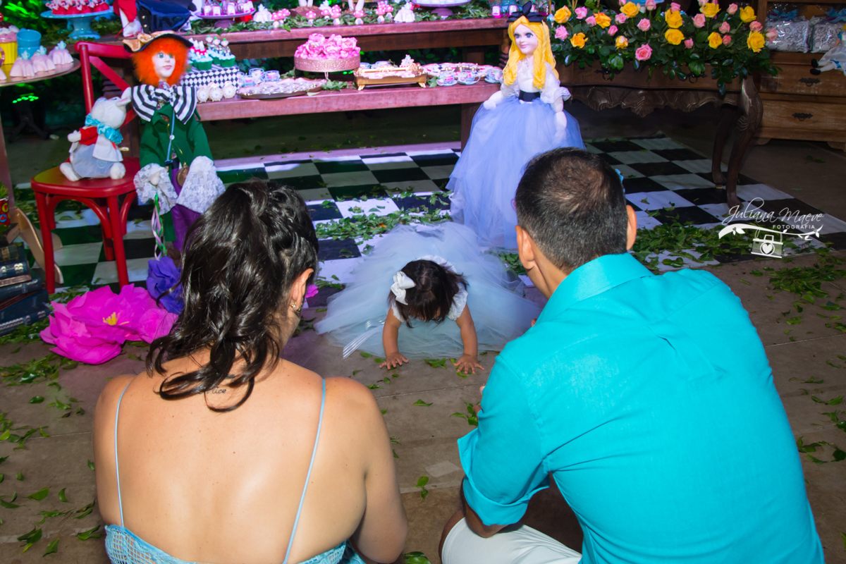 Juliana Maeve, Juliana Maeve Fotografia, Aniversario Infantil Ouro preto, Fotografa crianças ouro preto, Fotografa crianças mariana, festa alice no pais das maravilhas