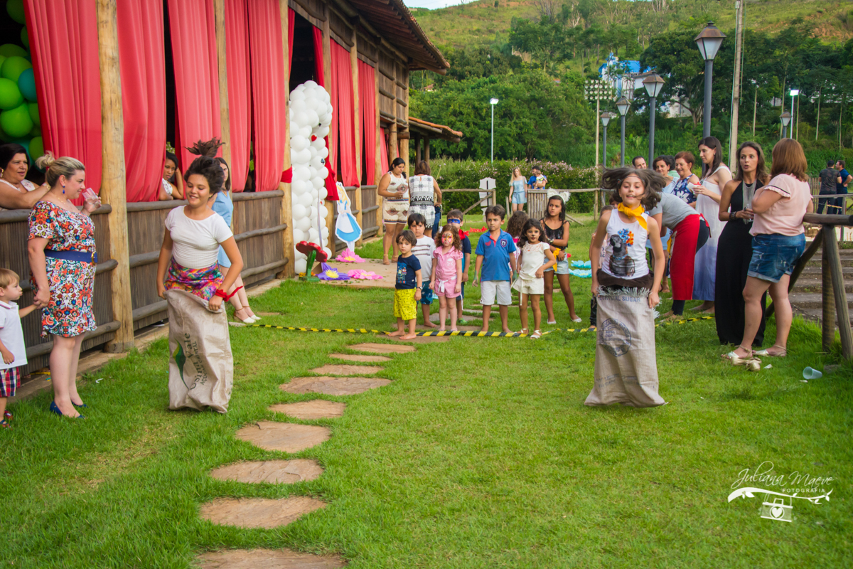 Juliana Maeve, Juliana Maeve Fotografia, Aniversario Infantil Ouro preto, Fotografa crianças ouro preto, Fotografa crianças mariana, festa alice no pais das maravilhas