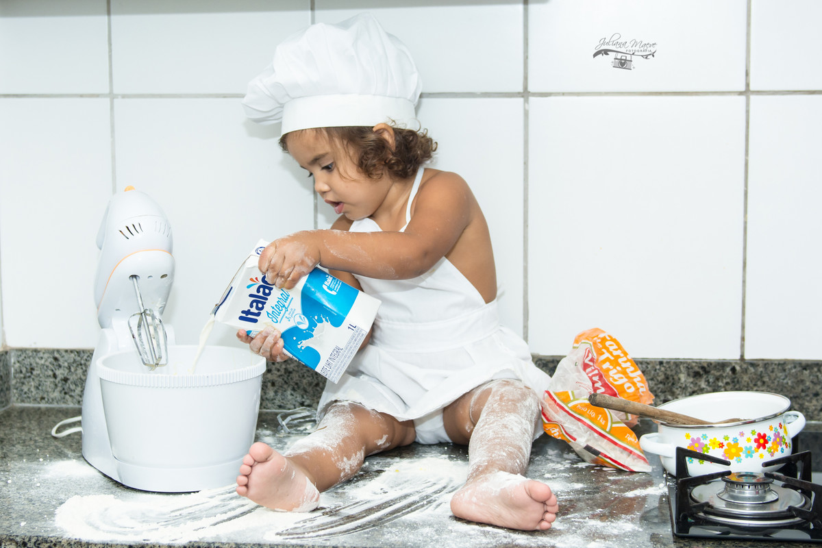 Mini Cozinheira, Juliana Maeve, Juliana Maeve Fotografia, Ouro preto , Fotografia Ouro PReto, Fotografa Infantil Ouro PReto, Fotografa Criança Ouro Preto, Fotografa Bebes Ouro Preto