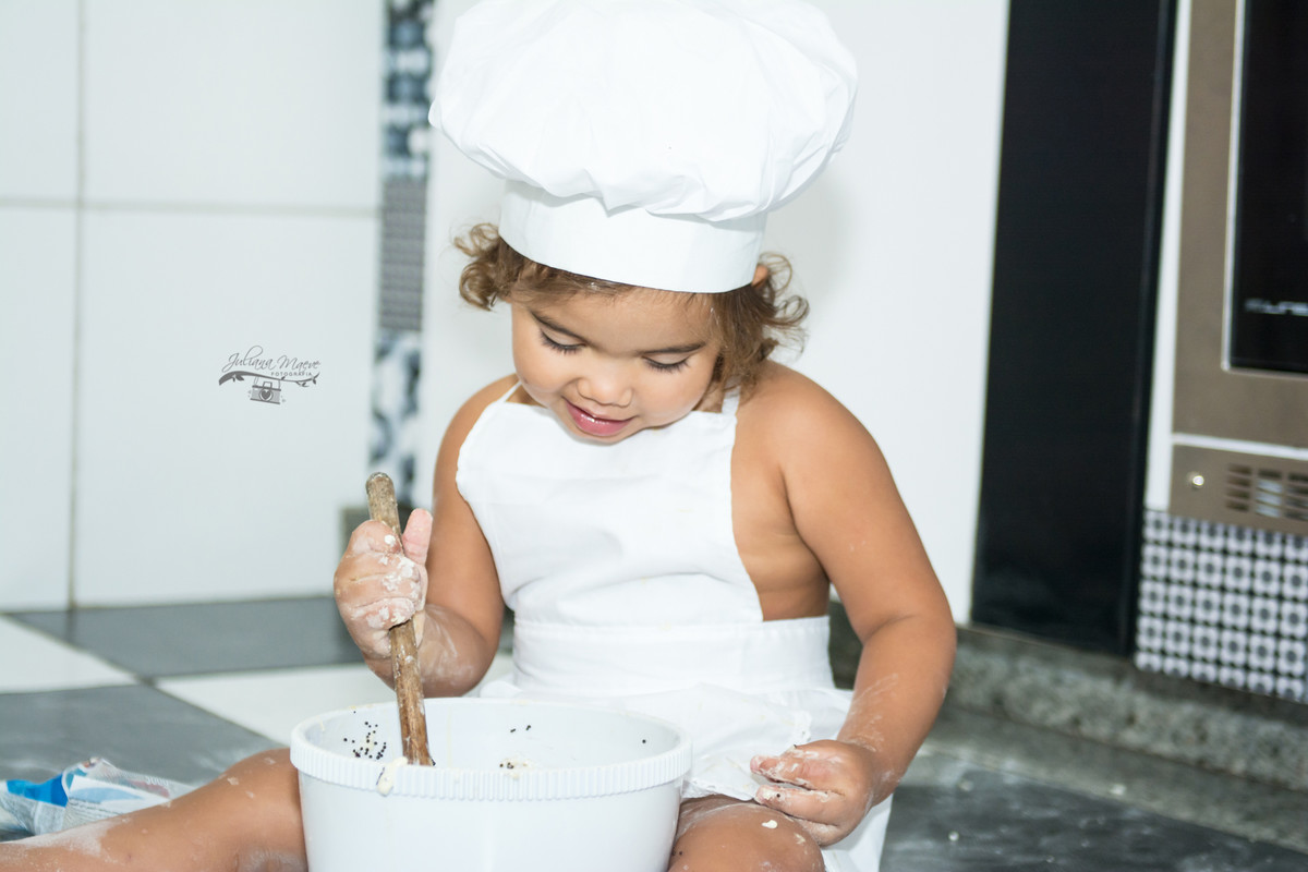 Mini Cozinheira, Juliana Maeve, Juliana Maeve Fotografia, Ouro preto , Fotografia Ouro PReto, Fotografa Infantil Ouro PReto, Fotografa Criança Ouro Preto, Fotografa Bebes Ouro Preto
