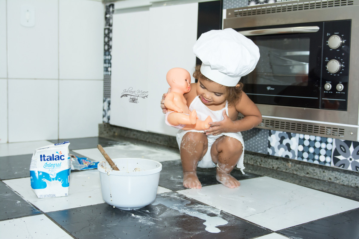 Mini Cozinheira, Juliana Maeve, Juliana Maeve Fotografia, Ouro preto , Fotografia Ouro PReto, Fotografa Infantil Ouro PReto, Fotografa Criança Ouro Preto, Fotografa Bebes Ouro Preto