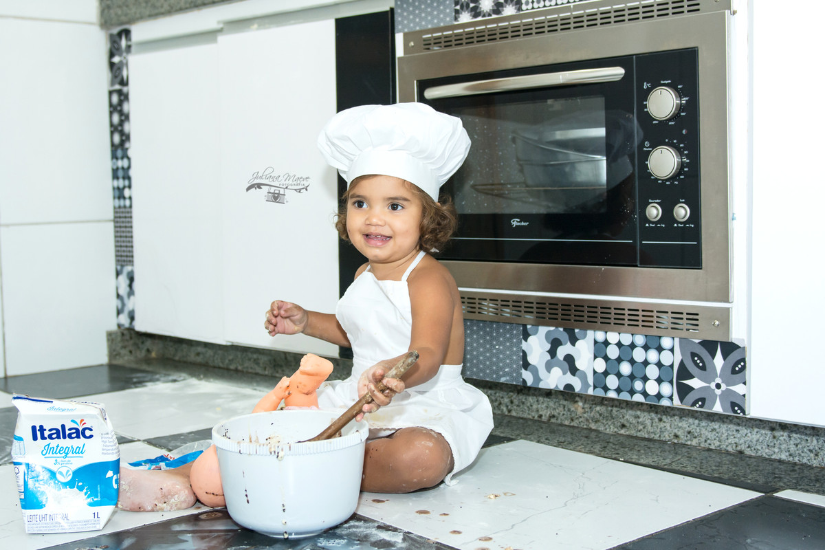 Mini Cozinheira, Juliana Maeve, Juliana Maeve Fotografia, Ouro preto , Fotografia Ouro PReto, Fotografa Infantil Ouro PReto, Fotografa Criança Ouro Preto, Fotografa Bebes Ouro Preto