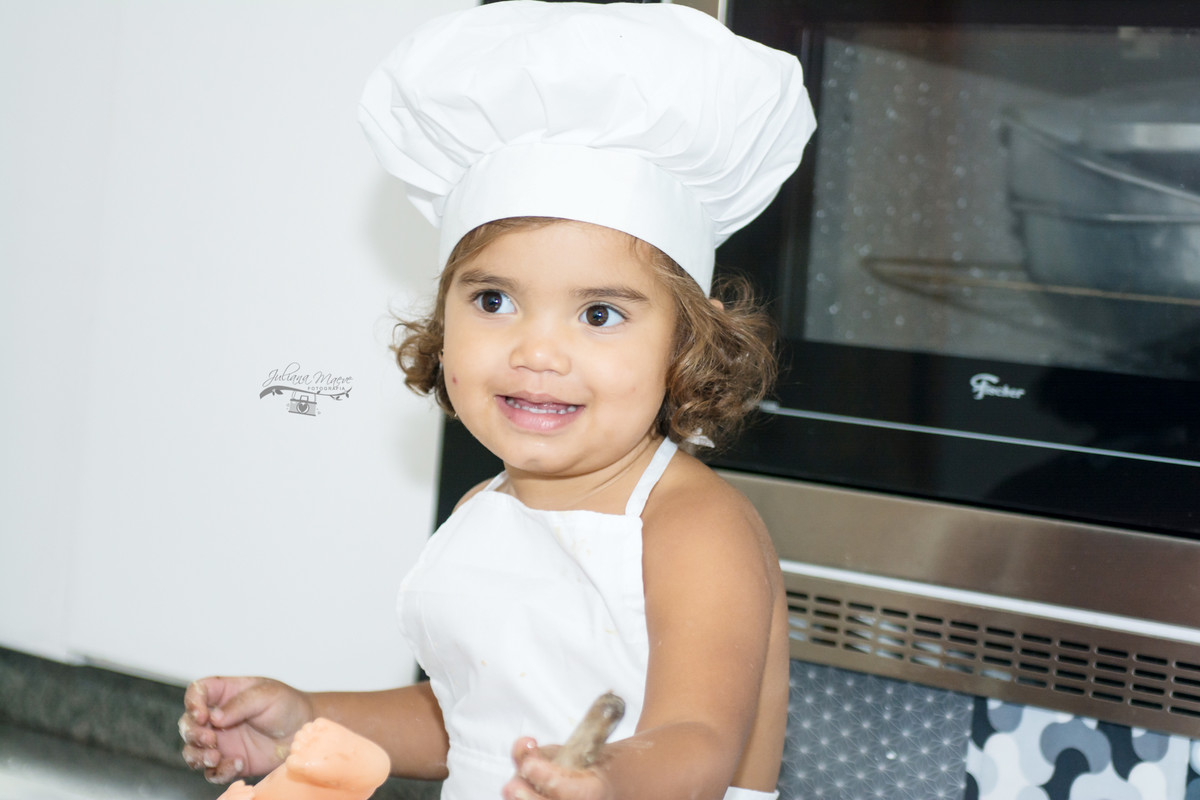 Mini Cozinheira, Juliana Maeve, Juliana Maeve Fotografia, Ouro preto , Fotografia Ouro PReto, Fotografa Infantil Ouro PReto, Fotografa Criança Ouro Preto, Fotografa Bebes Ouro Preto