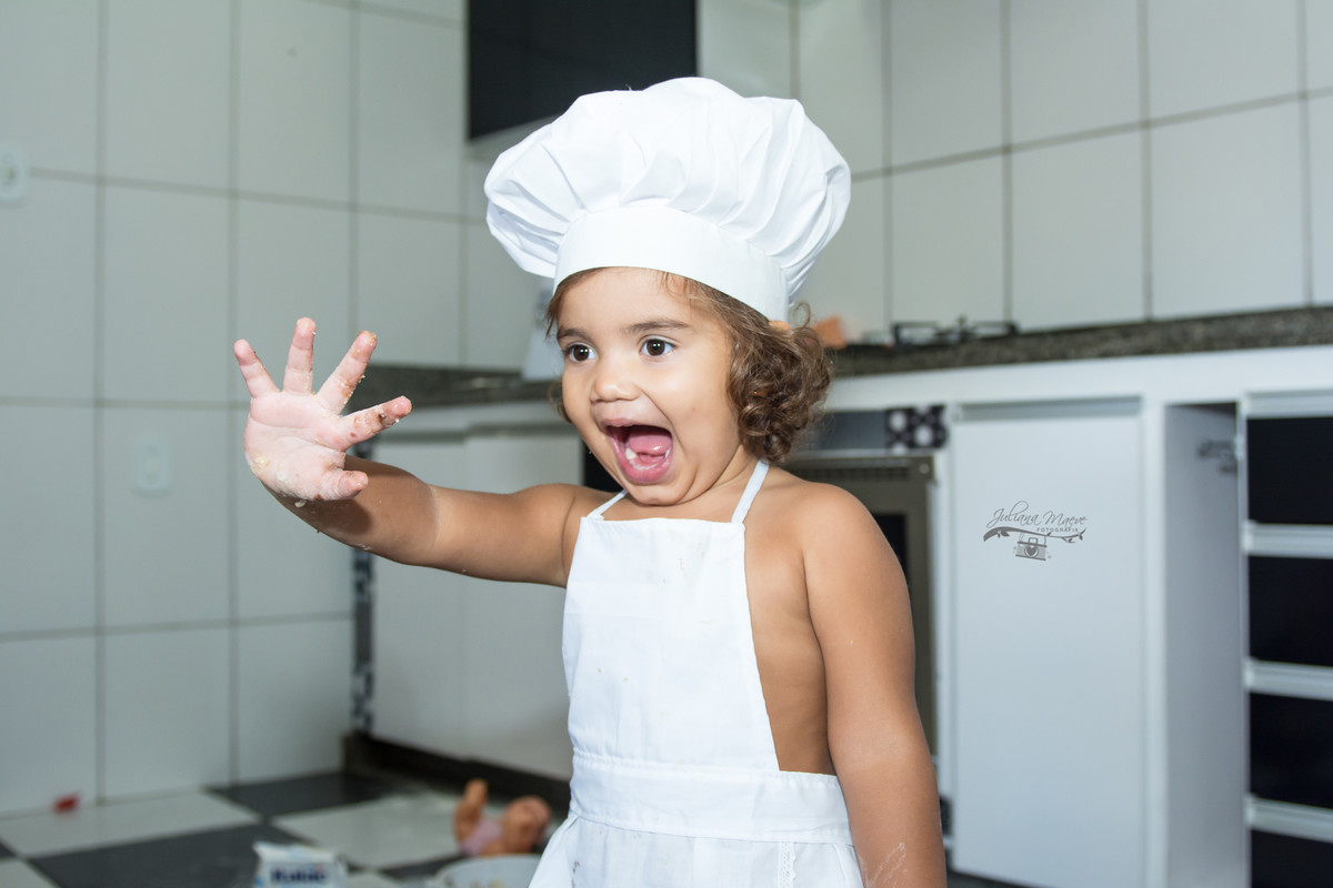 Mini Cozinheira, Juliana Maeve, Juliana Maeve Fotografia, Ouro preto , Fotografia Ouro PReto, Fotografa Infantil Ouro PReto, Fotografa Criança Ouro Preto, Fotografa Bebes Ouro Preto