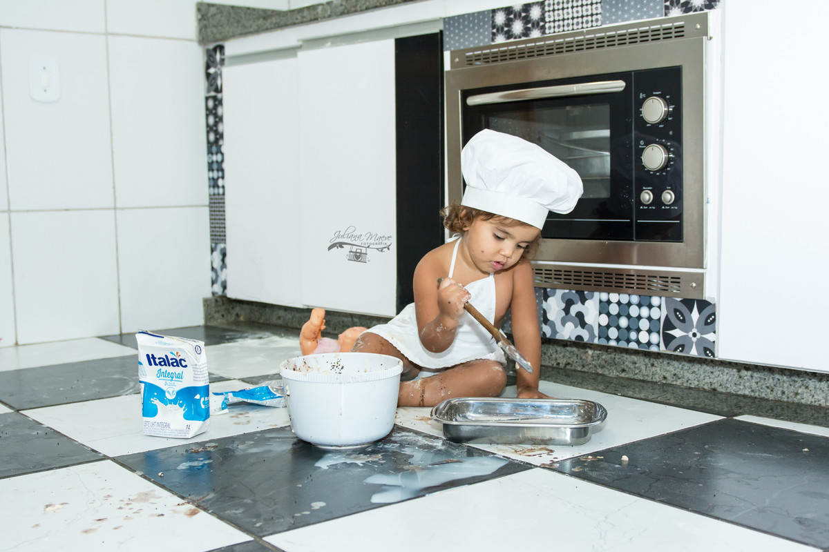 Mini Cozinheira, Juliana Maeve, Juliana Maeve Fotografia, Ouro preto , Fotografia Ouro PReto, Fotografa Infantil Ouro PReto, Fotografa Criança Ouro Preto, Fotografa Bebes Ouro Preto