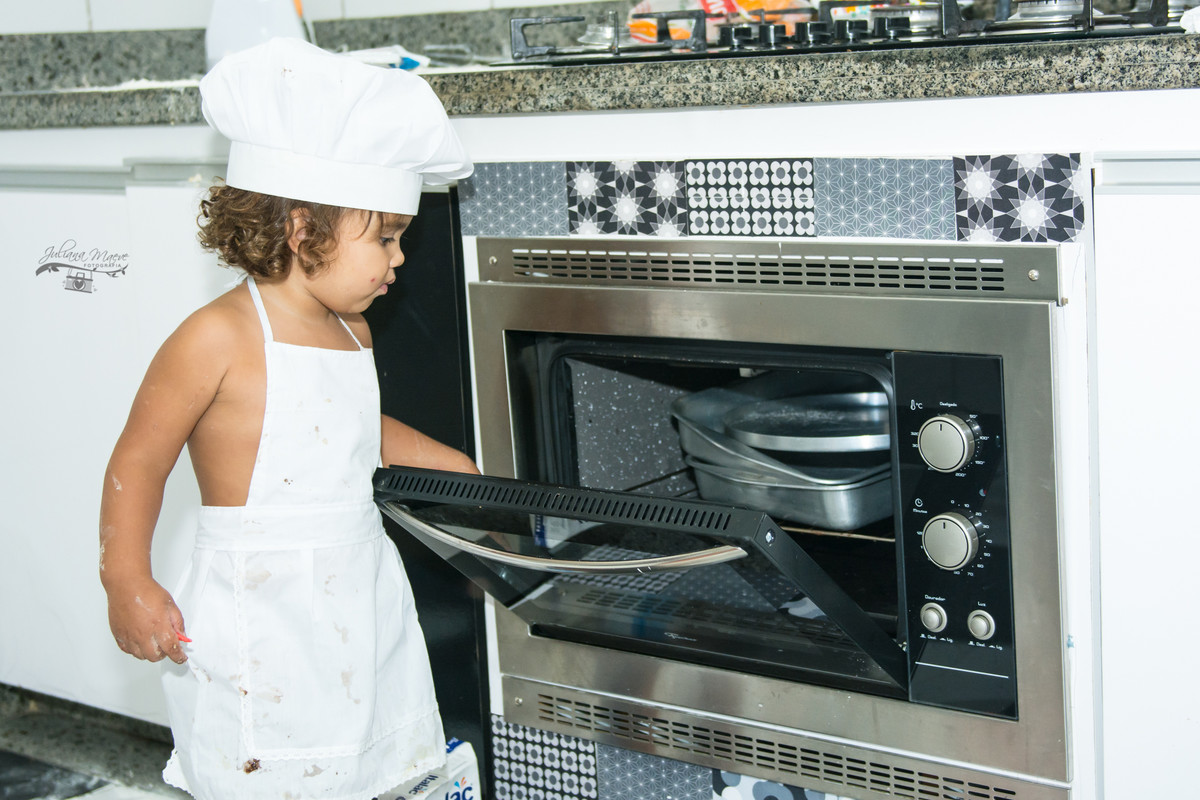 Mini Cozinheira, Juliana Maeve, Juliana Maeve Fotografia, Ouro preto , Fotografia Ouro PReto, Fotografa Infantil Ouro PReto, Fotografa Criança Ouro Preto, Fotografa Bebes Ouro Preto