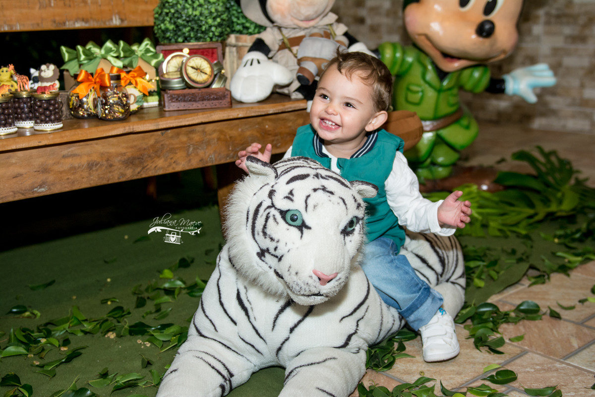 Fotografia Infantil Ouro Preto, Aniversario Infantil Ouro Preto, Juliana Maeve, Juliana Maeve Fotografia, Fotografa Ouro Preto, Aniversario Cachoeira do Campo, Aniversario Safari, Mickey Safari