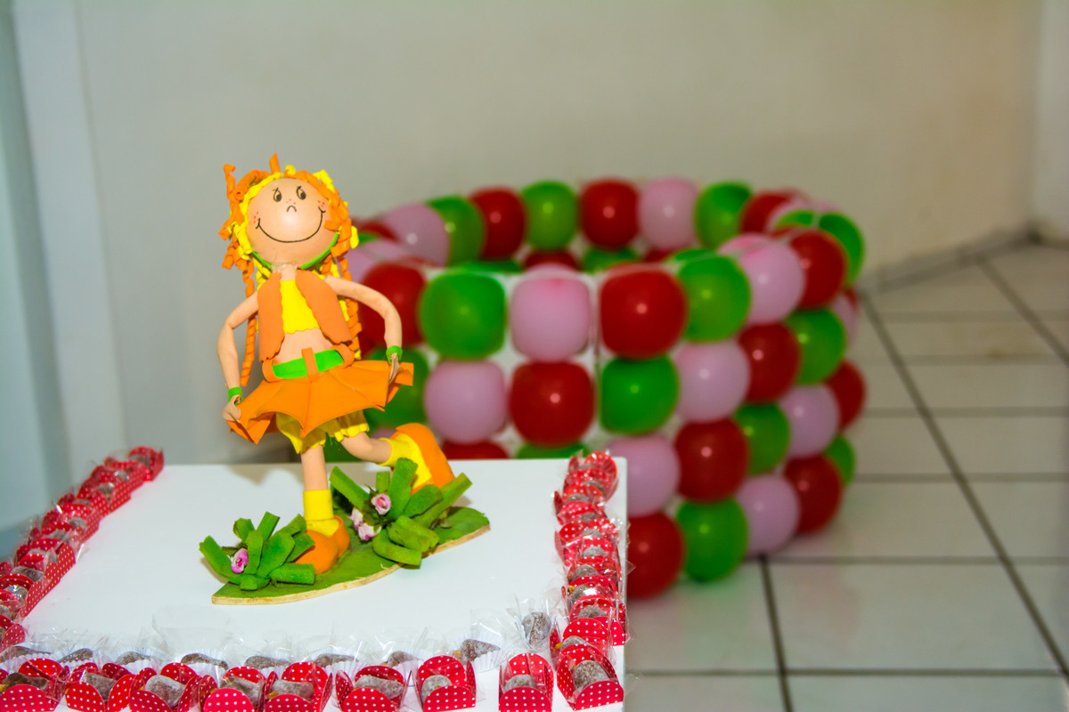 Uzzo Ouro Preto, aniversario na Uzzo, Fotografia Infantil Ouro Preto, Aniversario Infantil Ouro Preto, Juliana Maeve, Juliana Maeve Fotografia, Fotografa Ouro Preto, Aniversario Moranguinho