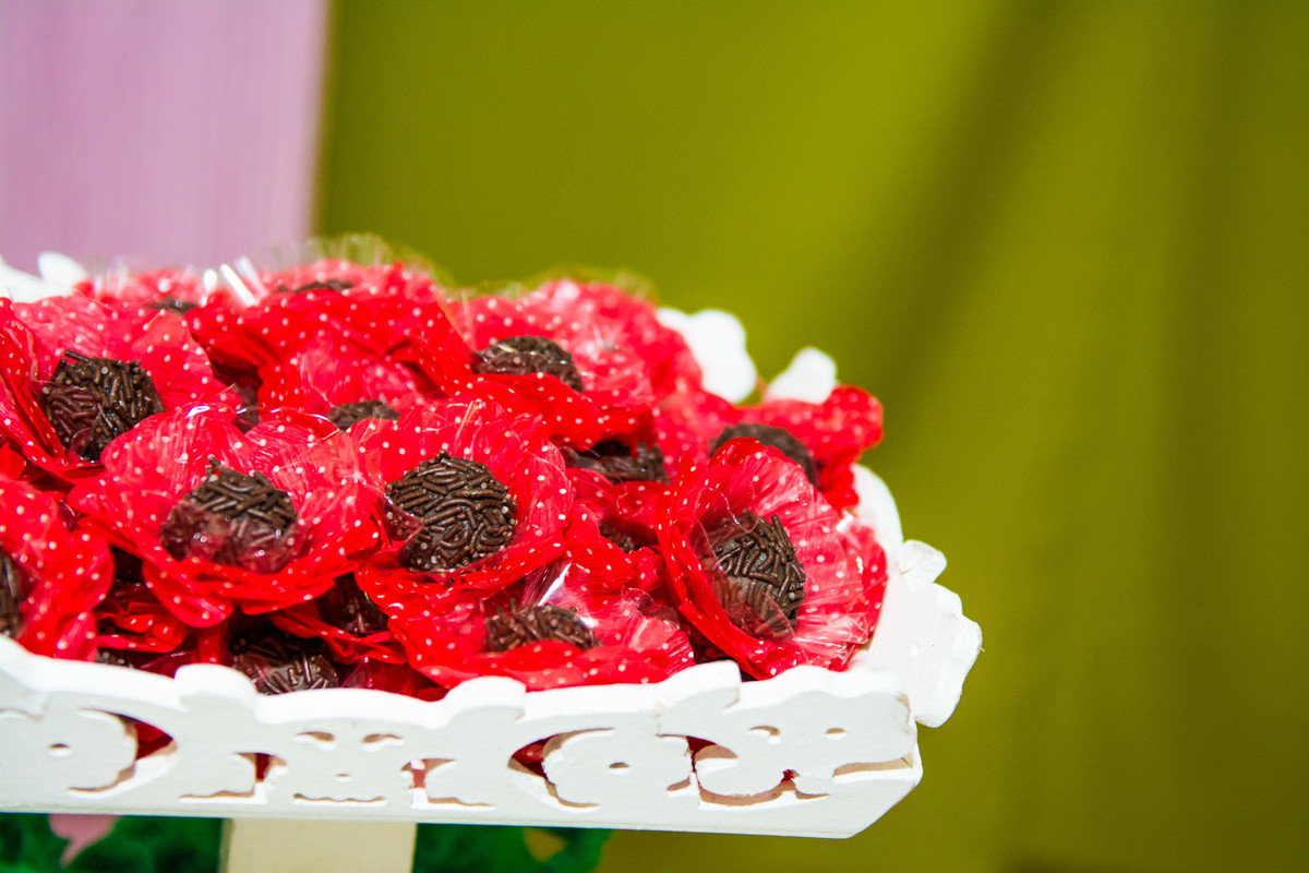 Uzzo Ouro Preto, aniversario na Uzzo, Fotografia Infantil Ouro Preto, Aniversario Infantil Ouro Preto, Juliana Maeve, Juliana Maeve Fotografia, Fotografa Ouro Preto, Aniversario Moranguinho