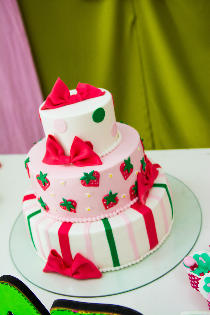 Uzzo Ouro Preto, aniversario na Uzzo, Fotografia Infantil Ouro Preto, Aniversario Infantil Ouro Preto, Juliana Maeve, Juliana Maeve Fotografia, Fotografa Ouro Preto, Aniversario Moranguinho