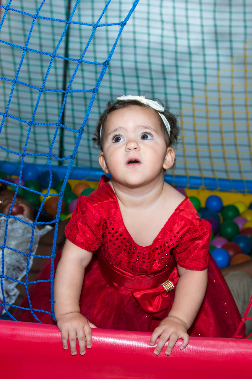 Uzzo Ouro Preto, aniversario na Uzzo, Fotografia Infantil Ouro Preto, Aniversario Infantil Ouro Preto, Juliana Maeve, Juliana Maeve Fotografia, Fotografa Ouro Preto, Aniversario Moranguinho