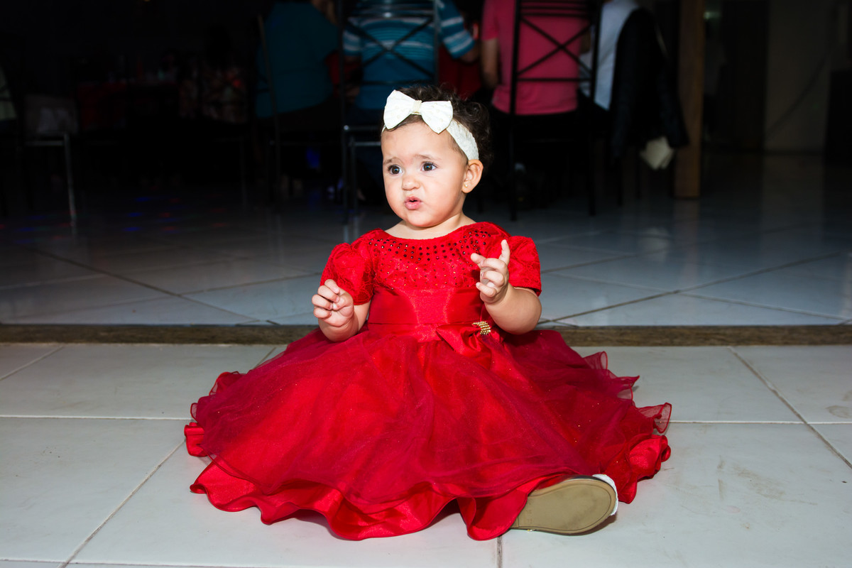 Uzzo Ouro Preto, aniversario na Uzzo, Fotografia Infantil Ouro Preto, Aniversario Infantil Ouro Preto, Juliana Maeve, Juliana Maeve Fotografia, Fotografa Ouro Preto, Aniversario Moranguinho