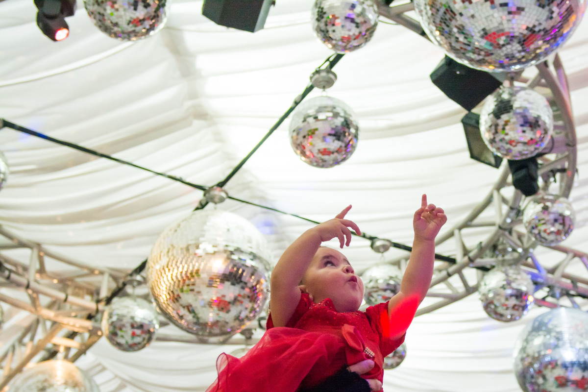 Uzzo Ouro Preto, aniversario na Uzzo, Fotografia Infantil Ouro Preto, Aniversario Infantil Ouro Preto, Juliana Maeve, Juliana Maeve Fotografia, Fotografa Ouro Preto, Aniversario Moranguinho