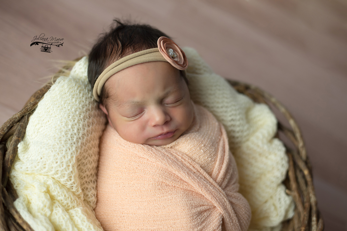 Acompanhamento Infantil em Ouro Preto, Fotografa de bebes em Ouro Preto, Fotografa Infantil em Ouro Preto, estudio fotografico em Ouro Preto, fotografa Newborn em Ouro preto, Newborn Ouro Preto, Newborn em Mariana, Fotografo de bebes em Mariana,