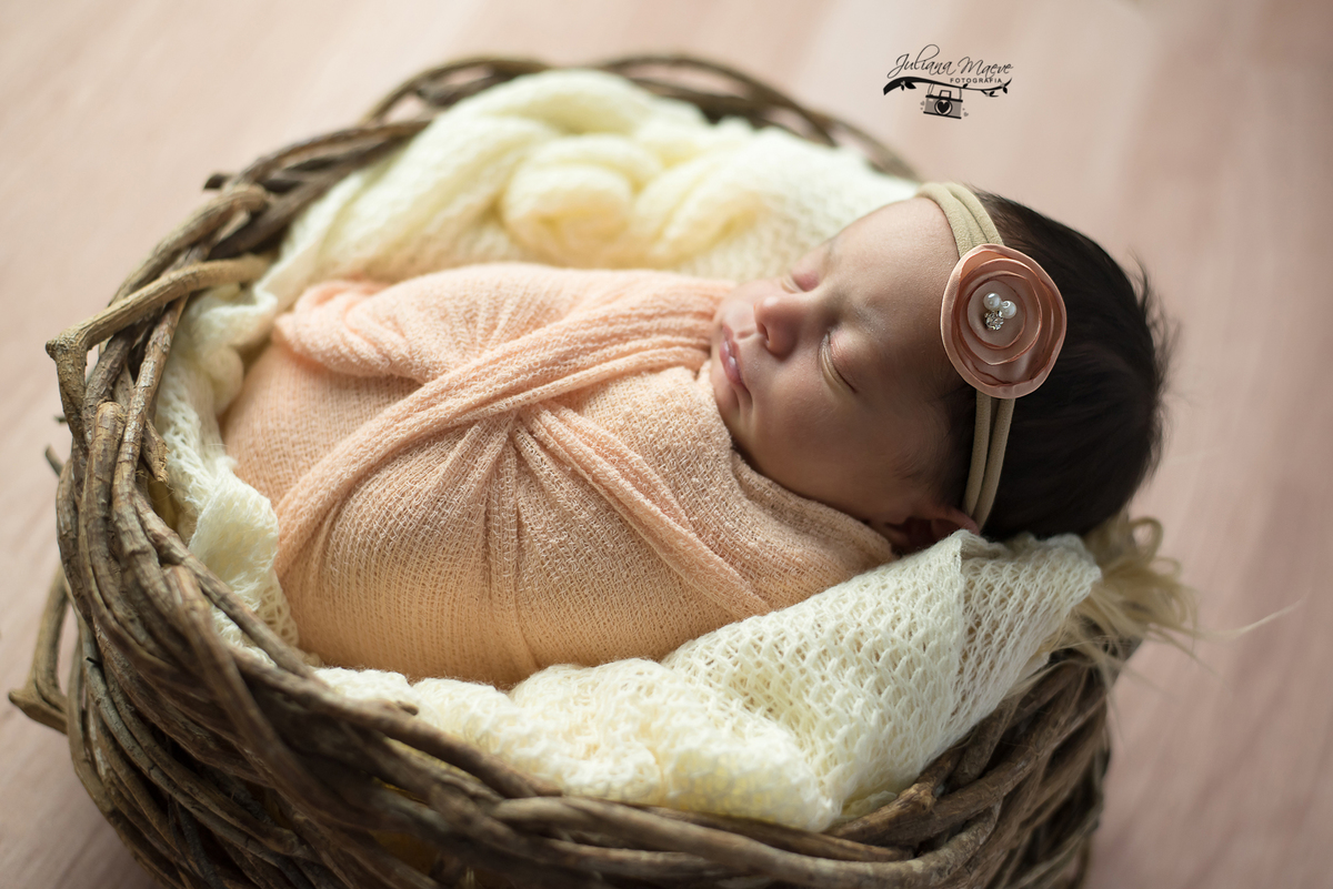 Acompanhamento Infantil em Ouro Preto, Fotografa de bebes em Ouro Preto, Fotografa Infantil em Ouro Preto, estudio fotografico em Ouro Preto, fotografa Newborn em Ouro preto, Newborn Ouro Preto, Newborn em Mariana, Fotografo de bebes em Mariana,