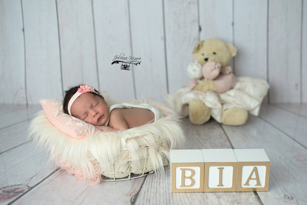 Acompanhamento Infantil em Ouro Preto, Fotografa de bebes em Ouro Preto, Fotografa Infantil em Ouro Preto, estudio fotografico em Ouro Preto, fotografa Newborn em Ouro preto, Newborn Ouro Preto, Newborn em Mariana, Fotografo de bebes em Mariana,