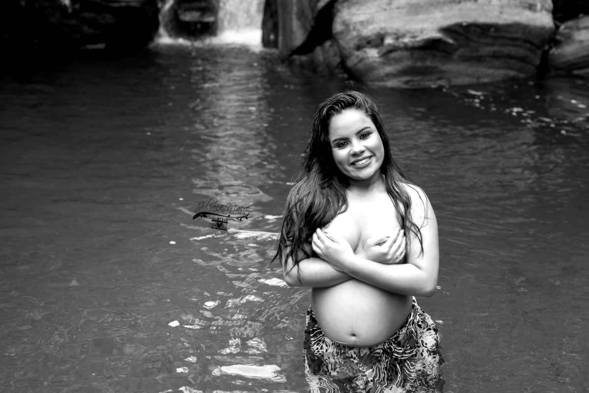 Juliana Maeve Fotografia, Juliana Maeve, Fotografia de gestante em Ouro Preto, fotografa de Familia em Ouro Preto,  Fotografos em ouro Preto, Fotografia de gestante em cacoeira,  fotos feita em Cachoeiras de Ouro PReto, Gestante sensual cachoeira