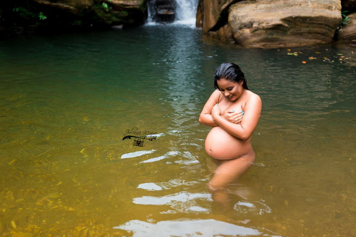 Juliana Maeve Fotografia, Juliana Maeve, Fotografia de gestante em Ouro Preto, fotografa de Familia em Ouro Preto,  Fotografos em ouro Preto, Fotografia de gestante em cacoeira,  fotos feita em Cachoeiras de Ouro PReto, Gestante sensual cachoeira