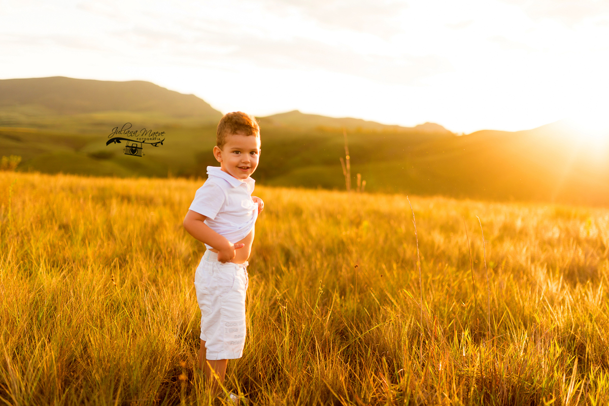 Juliana Maeve Fotografia, Fotografia de gestante em Ouro Preto,  Fotografa de bebes em ouro preto, fotografa de Familia em Ouro Preto,  Fotografos em ouro Preto, Gestante Ouro Preto, Foto Gestante lavras novas ,  Estudio Fotografico em Ouro Preto