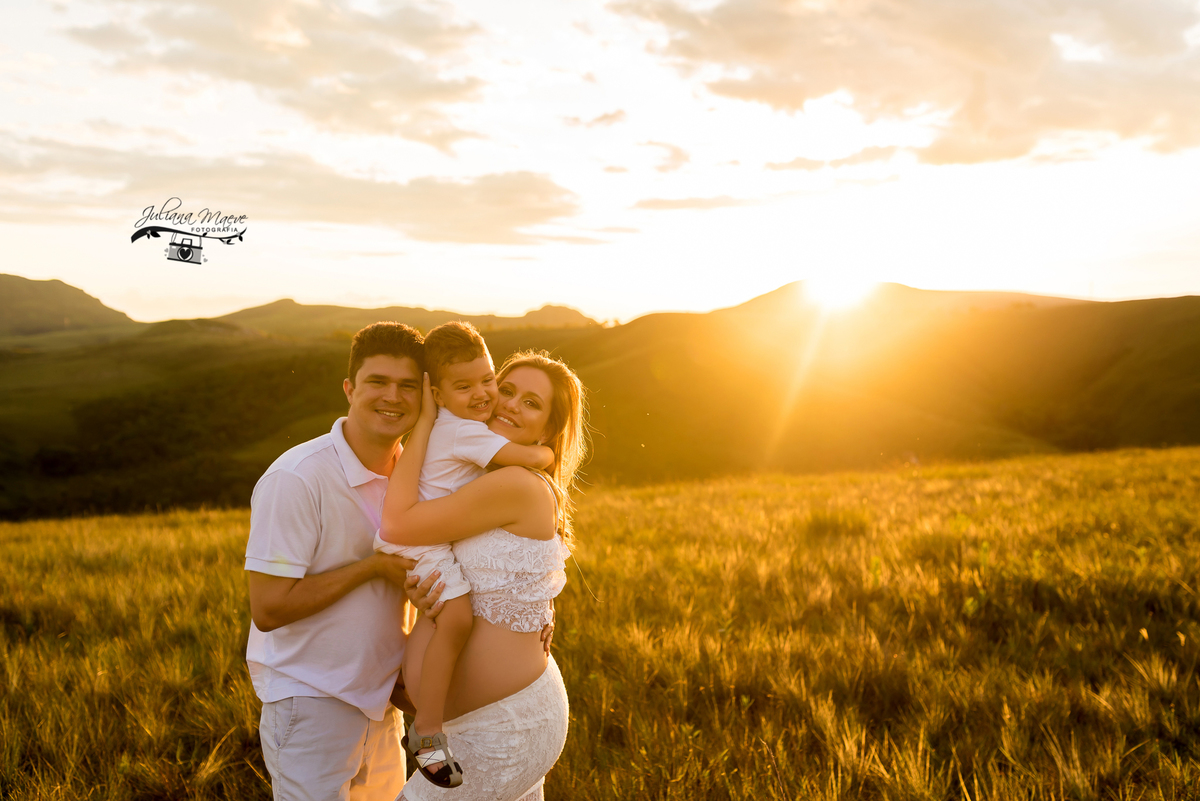 Juliana Maeve Fotografia, Fotografia de gestante em Ouro Preto,  Fotografa de bebes em ouro preto, fotografa de Familia em Ouro Preto,  Fotografos em ouro Preto, Gestante Ouro Preto, Foto Gestante lavras novas ,  Estudio Fotografico em Ouro Preto