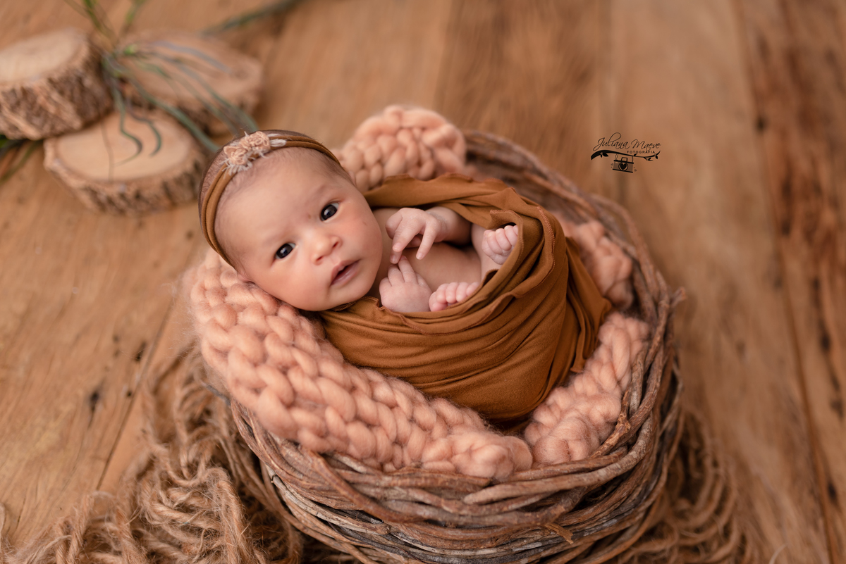 Juliana Maeve Fotografia, Fotografia de gestante em Ouro Preto,  Fotografa de bebes em ouro preto, fotografa de Familia em Ouro Preto,  Fotografos em ouro Preto, Gestante Ouro Preto, Foto Gestante lavras novas ,  Estudio Fotografico em Ouro Preto