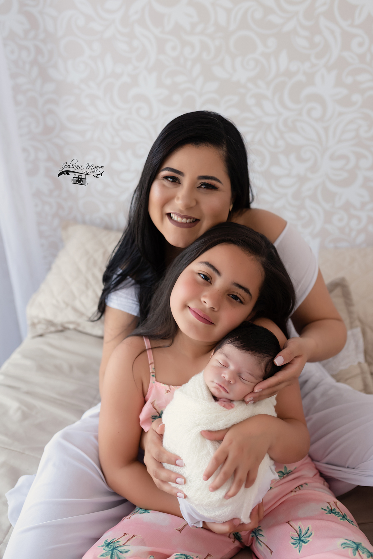 Juliana Maeve Fotografia, Fotografia de gestante em Ouro Preto,  Fotografa de bebes em ouro preto, fotografa de Familia em Ouro Preto,  Fotografos em ouro Preto, Gestante Ouro Preto, Foto Gestante lavras novas ,  Estudio Fotografico em Ouro Preto