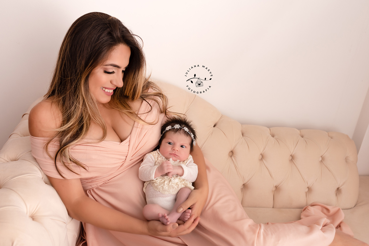 Juliana Maeve Fotografia, Fotografia de gestante em Ouro Preto,  Fotografa de bebes em ouro preto, fotografa de Familia em Ouro Preto,  Fotografos em ouro Preto, Gestante Ouro Preto, Foto Gestante lavras novas ,  Estudio Fotografico em Ouro Preto