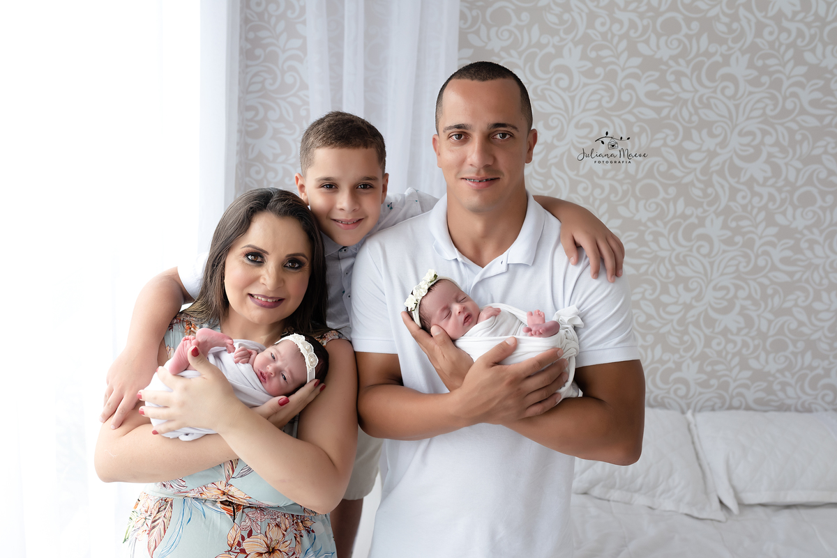 Juliana Maeve Fotografia, Fotografia de gestante em Ouro Preto,  Fotografa de bebes em ouro preto, fotografa de Familia em Ouro Preto,  Fotografos em ouro Preto, Gestante Ouro Preto, Foto Gestante lavras novas ,  Estudio Fotografico em Ouro Preto