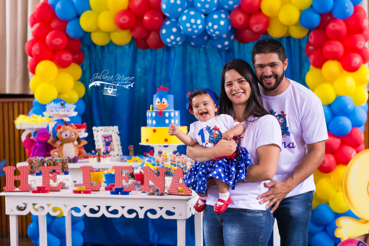 Aniversario Ouro Preto, Fotografia Ouro preto, Fotografa Ouro Preto, aniversario infantil, Juliana Maeve, Juliana Maeve Fotografia, Ouro Preto, Aniversario Helena, Aniversario galinha Pintadinha