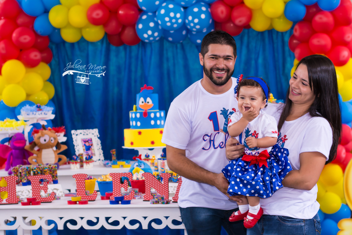 Aniversario Ouro Preto, Fotografia Ouro preto, Fotografa Ouro Preto, aniversario infantil, Juliana Maeve, Juliana Maeve Fotografia, Ouro Preto, Aniversario Helena, Aniversario galinha Pintadinha