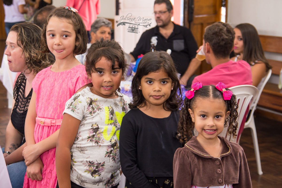 Aniversario Ouro Preto, Fotografia Ouro preto, Fotografa Ouro Preto, aniversario infantil, Juliana Maeve, Juliana Maeve Fotografia, Ouro Preto, Aniversario Helena, Aniversario galinha Pintadinha