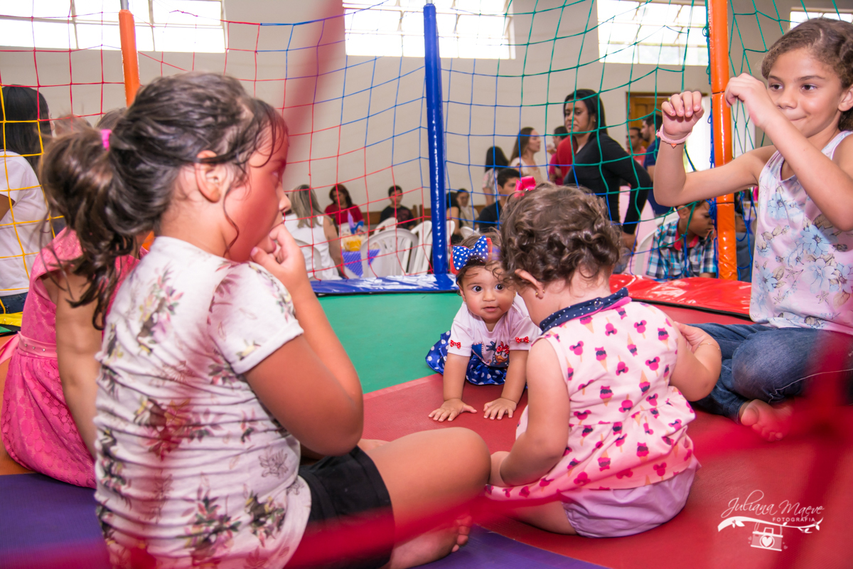 Aniversario Ouro Preto, Fotografia Ouro preto, Fotografa Ouro Preto, aniversario infantil, Juliana Maeve, Juliana Maeve Fotografia, Ouro Preto, Aniversario Helena, Aniversario galinha Pintadinha