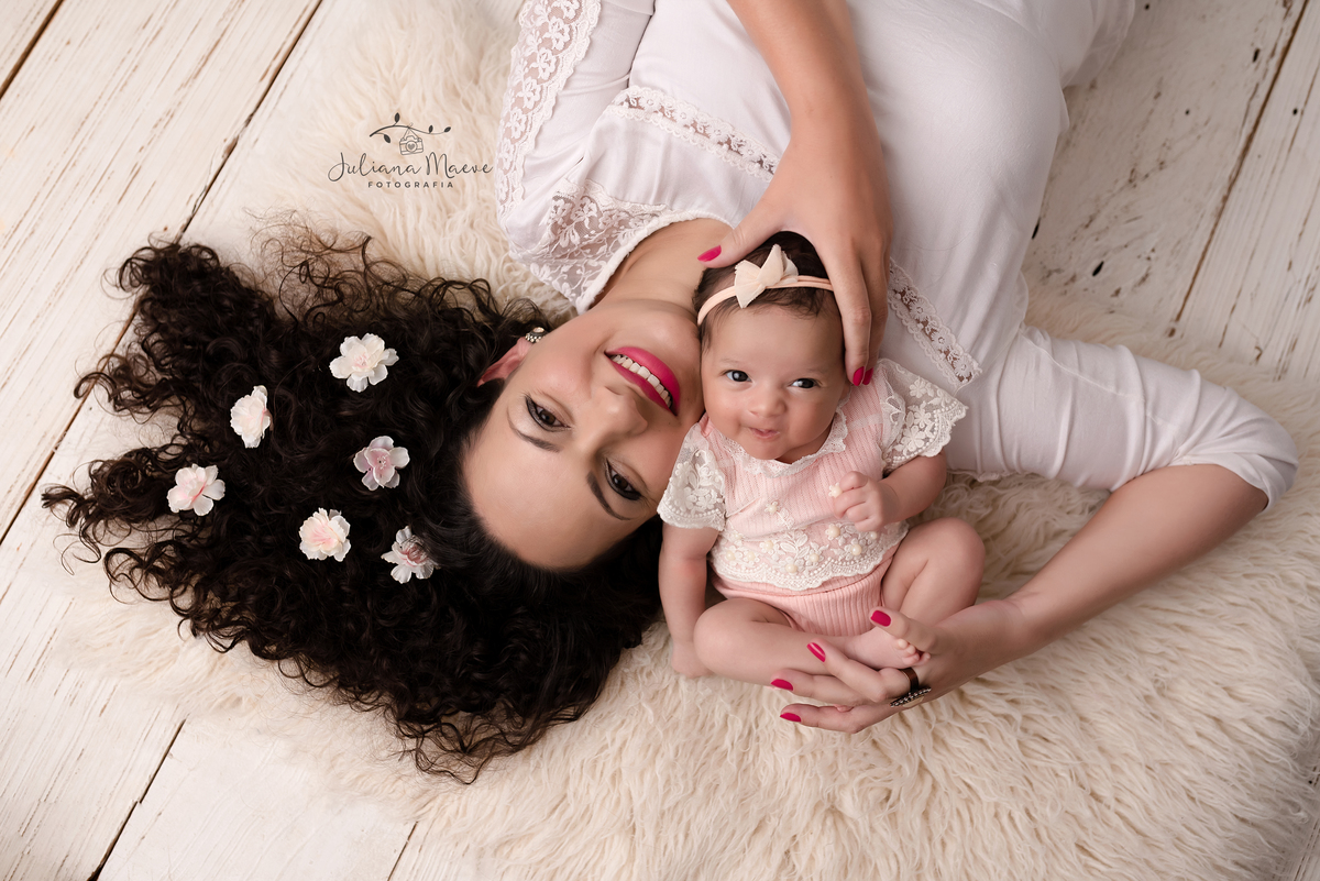 Juliana Maeve Fotografia, Fotografia de gestante em Ouro Preto,  Fotografa de bebes em ouro preto, fotografa de Familia em Ouro Preto,  Fotografos em ouro Preto, Gestante Ouro Preto, Foto Gestante lavras novas ,  Estudio Fotografico em Ouro Preto