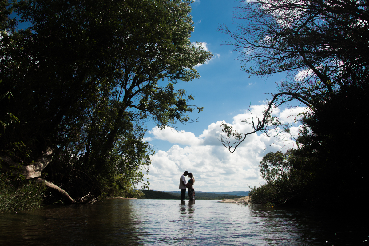 gestante, juliana maeve, juliana maeve fotografia, sessao gestante ouro preto, gestante cachoeira, cachoeiras minas Gerais, juliana Maeve Fotografia, sessao fotografica gestante
