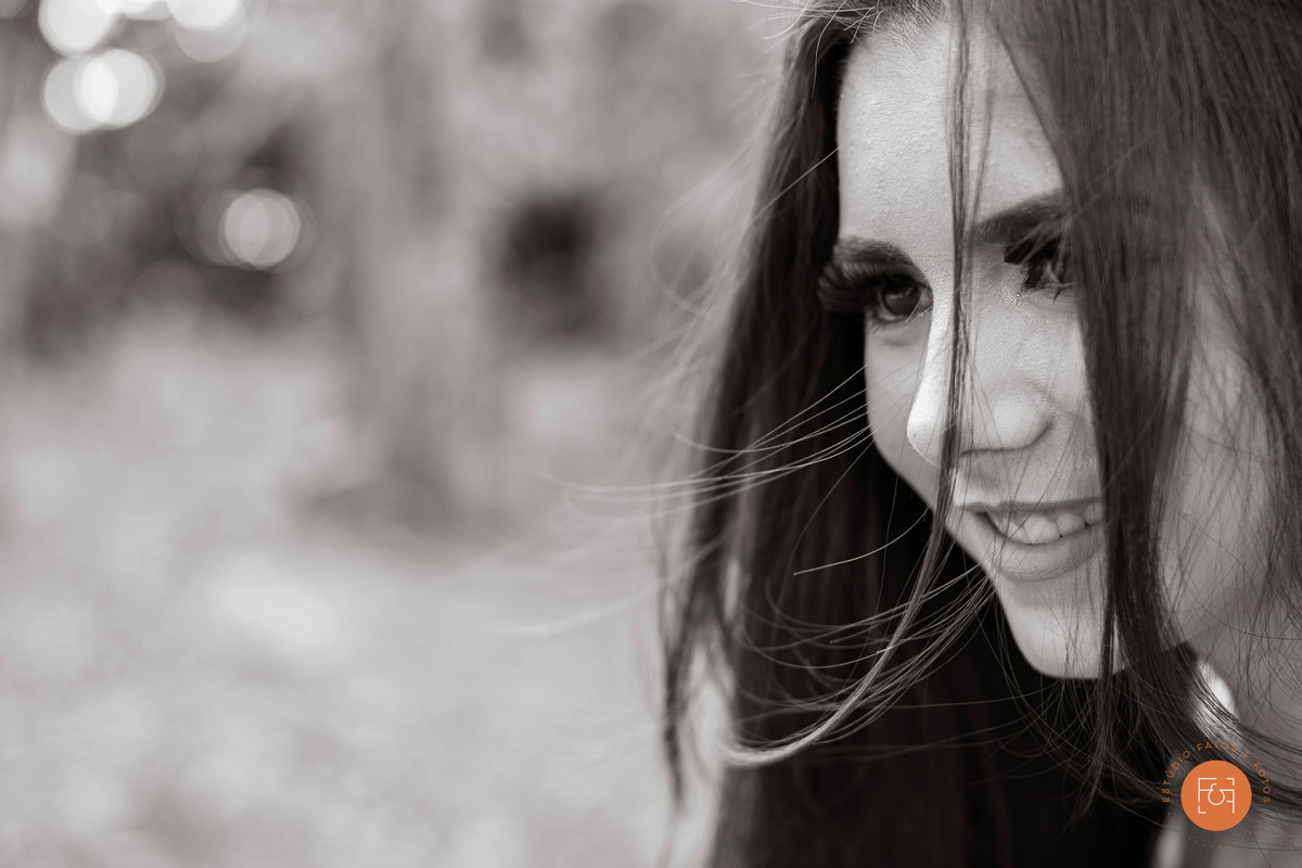 close no sorriso da aniversariante