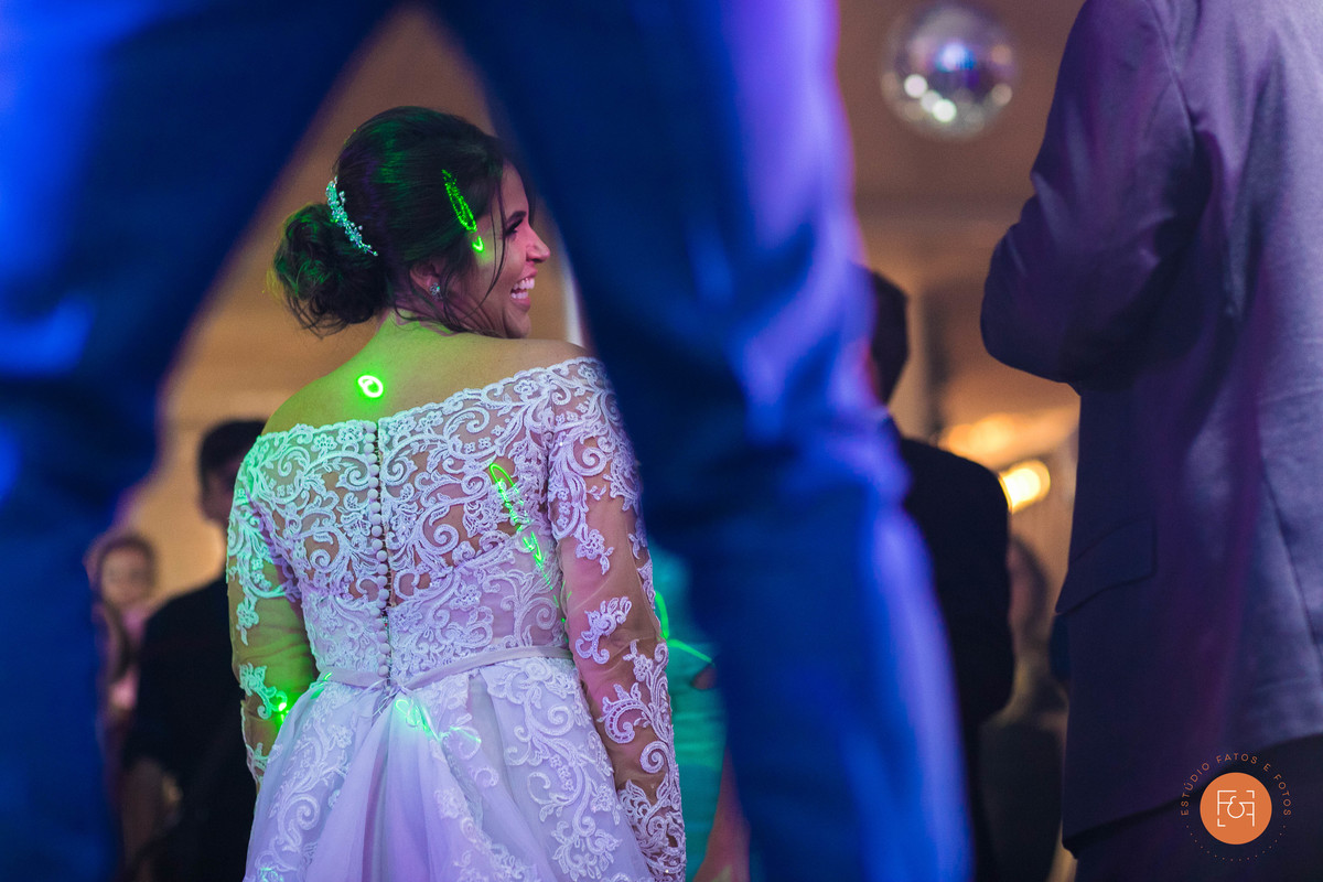noiva na pista de dança