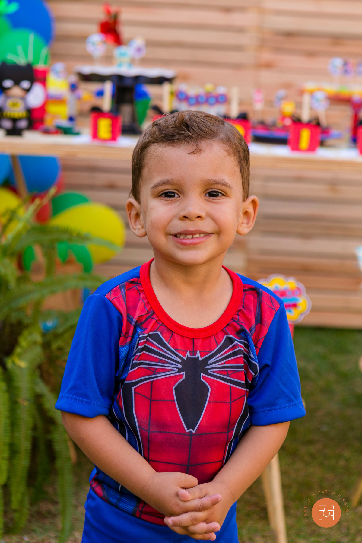 aniversariante sorrindo