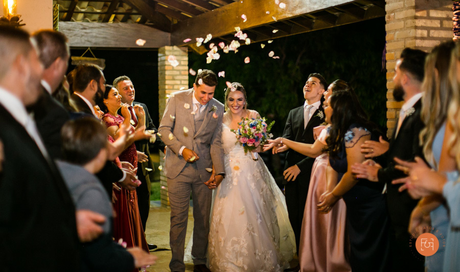 entrada dos noivos na festa