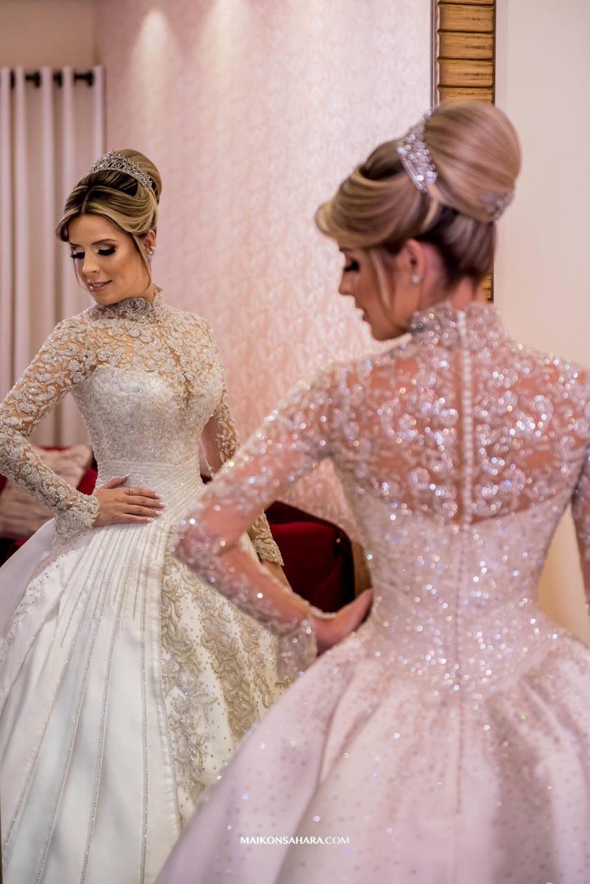 Muita elegância e bom gosto.