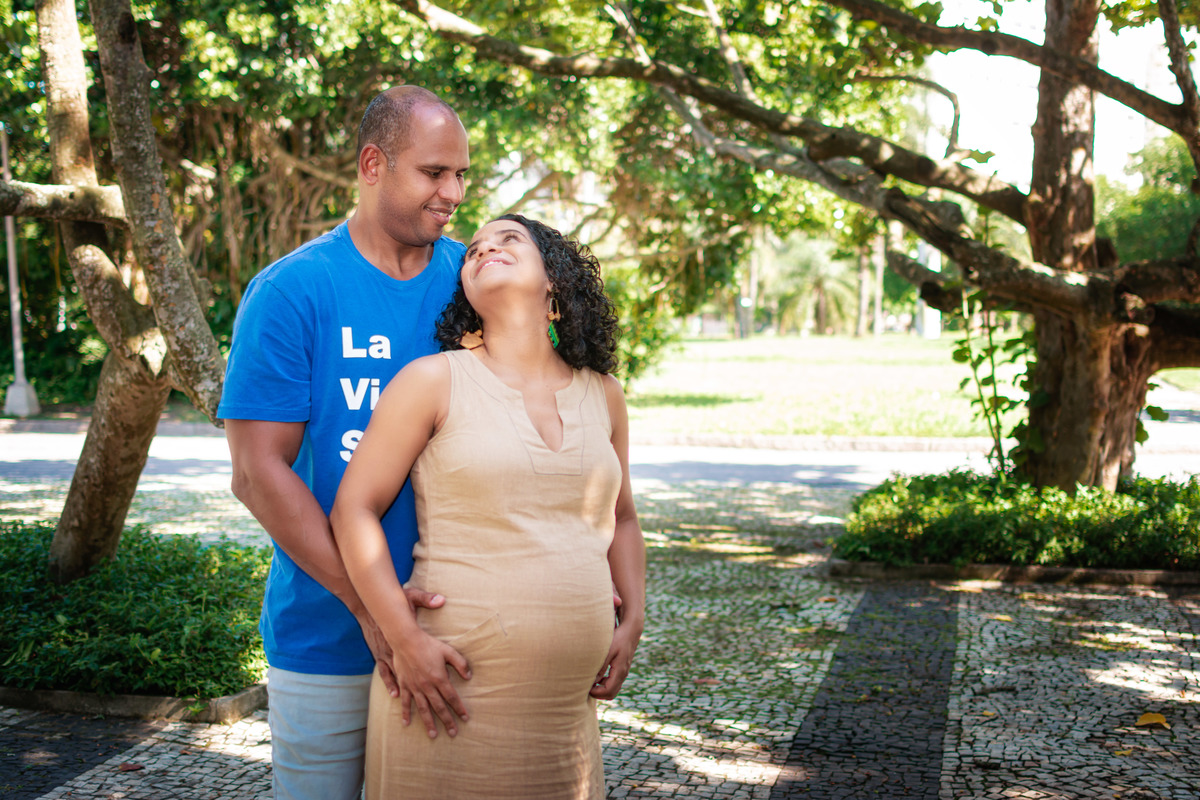Casal no parque do flamengo.