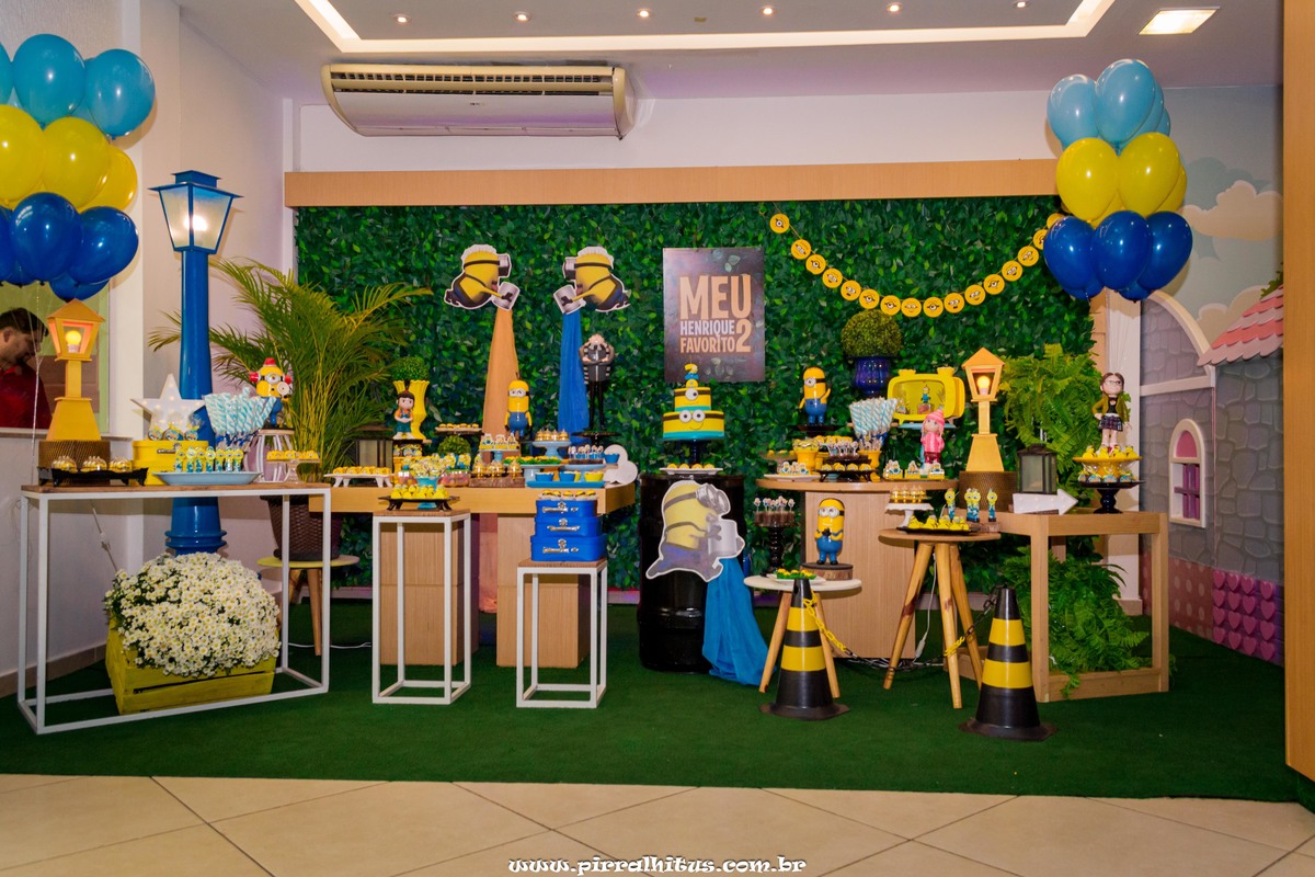 Decoração de festa infantil tema Meu Malvado Favorito 2. Festa realizada na Casa de Festas Espaço Animania.